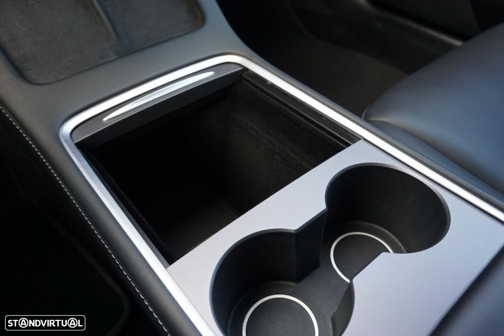 Tesla Model 3 Long Range AWD Dual Motor - 46