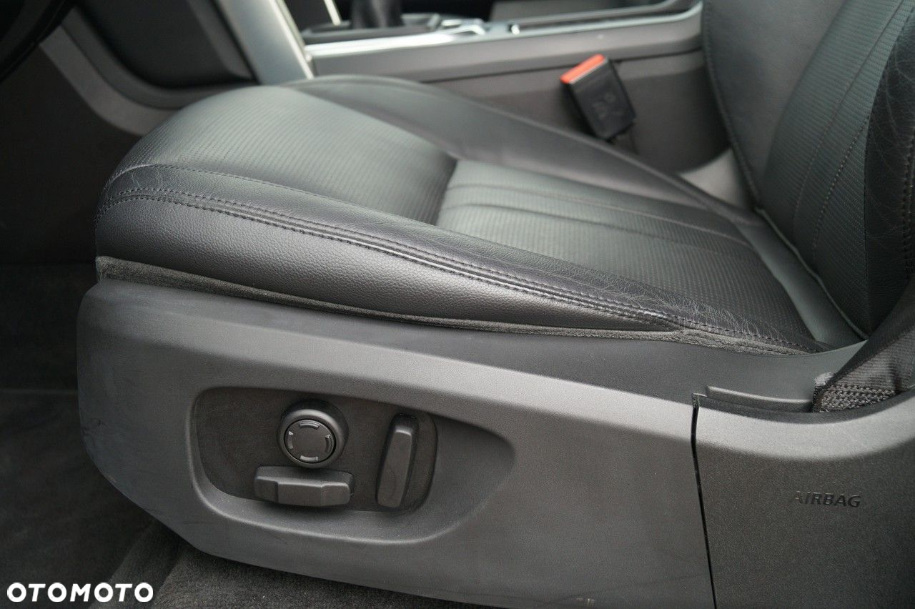 Land Rover Discovery Sport - 23