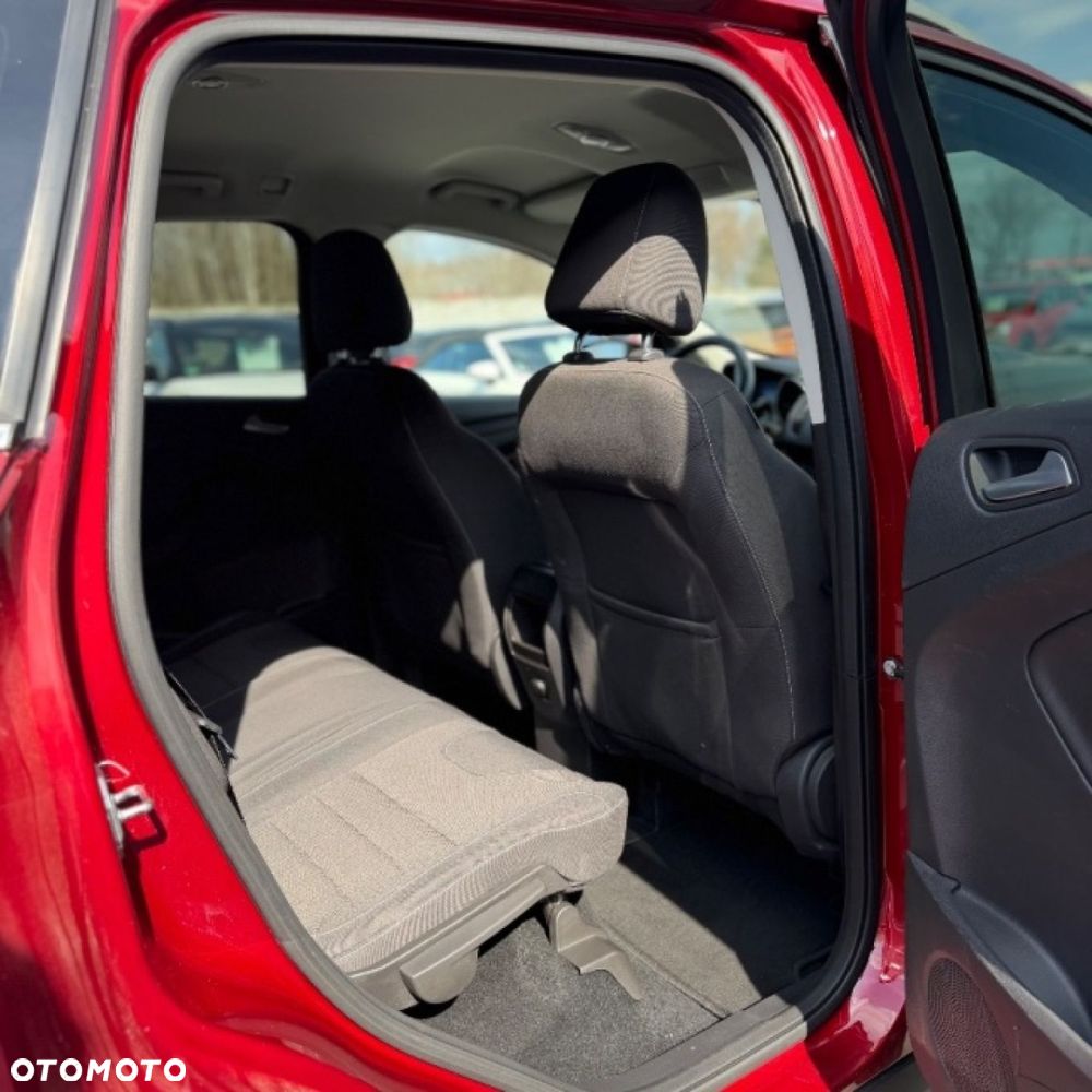 Ford Kuga 1.5 EcoBoost 2x4 Titanium - 32
