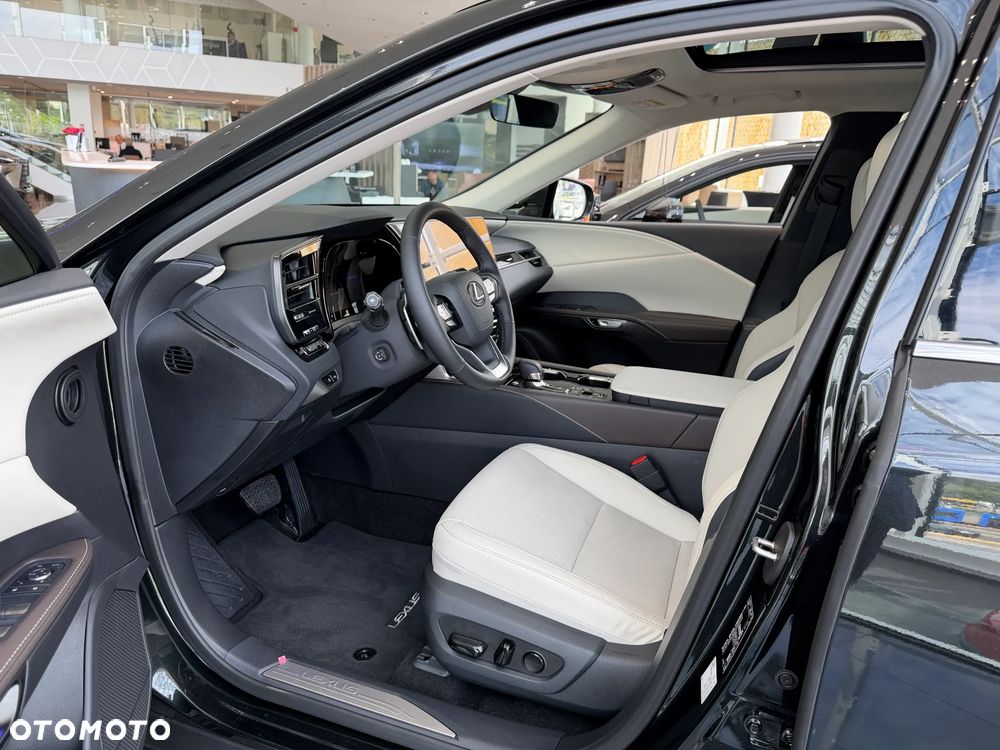 Lexus RX 450h+ Prestige - 9