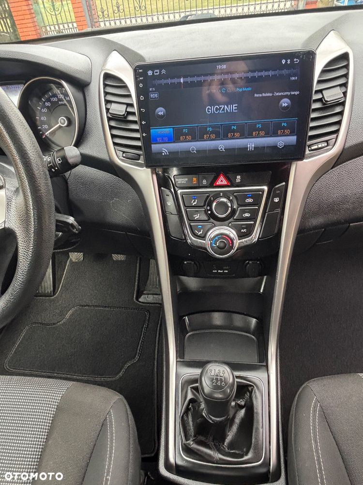 Hyundai i30 1.4 Comfort - 24