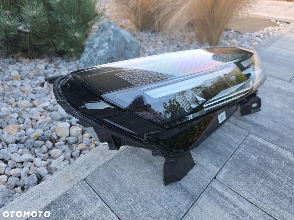 RENAULT CLIO 5 V LIFT Lampa prawa przód Full Led 260103507R - 4