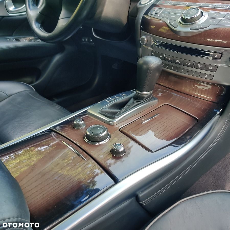 Infiniti M M35h Business Edition - 38