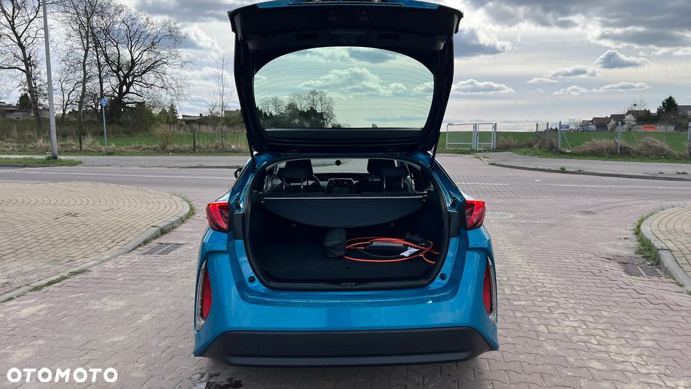 Toyota Prius Plug-in 1.8 Hybrid Prestige - 9