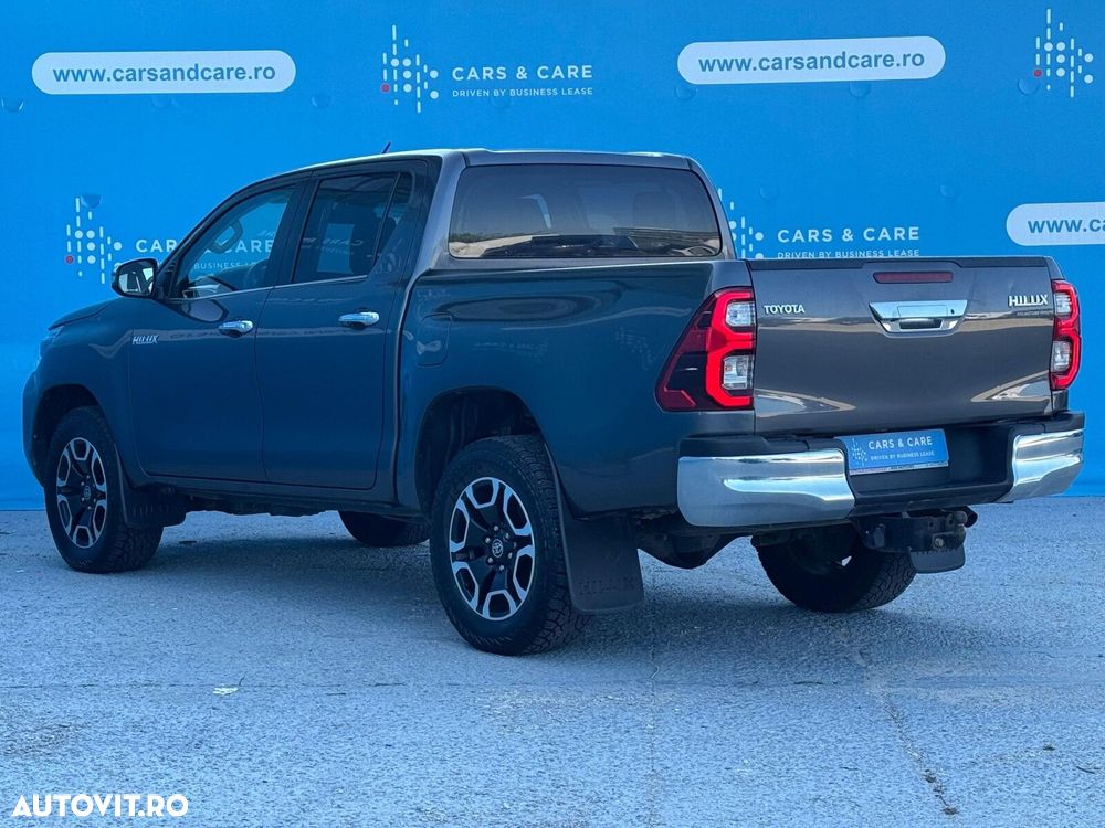 Toyota Hilux - 4