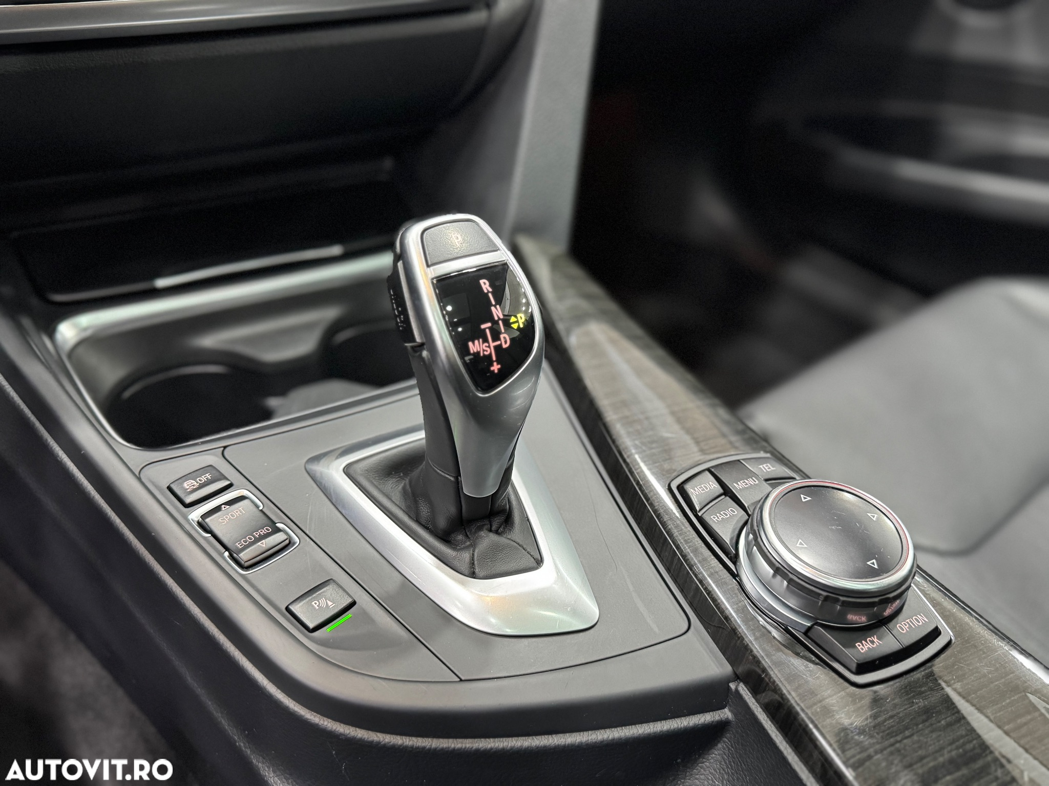 BMW Seria 3 320d GT Sport-Aut. Luxury Line - 10
