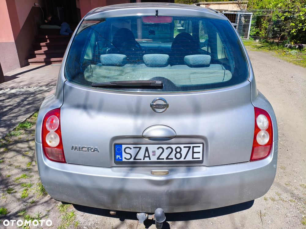 Nissan Micra 1.2 Visia + - 6