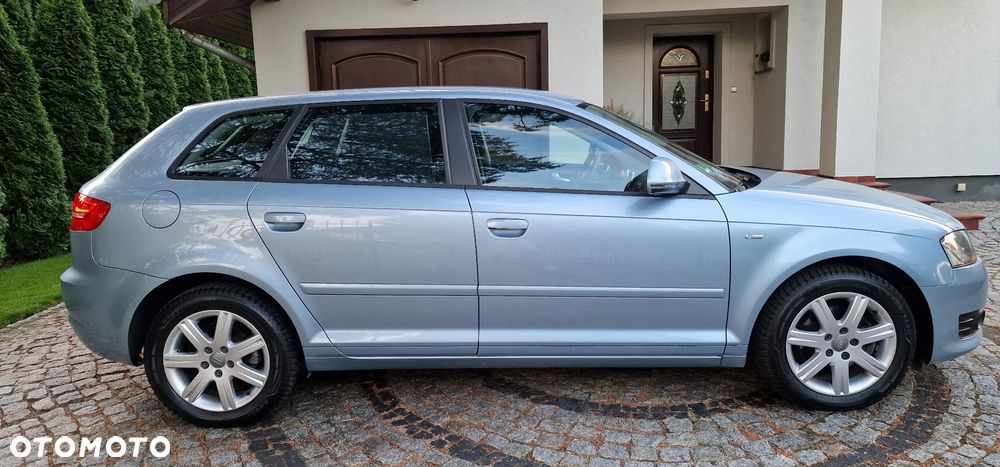Audi A3 Sportback 1.6 Ambition - 6
