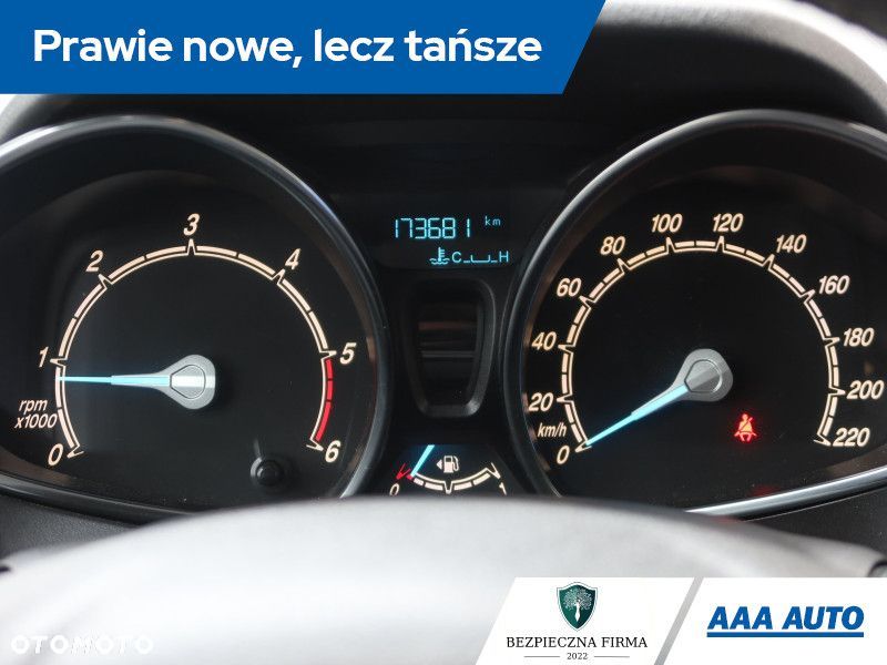 Ford Tourneo Courier - 13