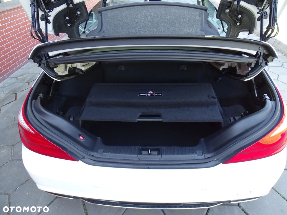 Mercedes-Benz SL 500 7G-TRONIC - 10