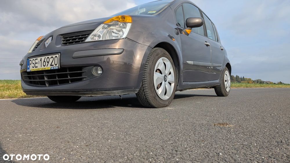 Renault Modus - 17