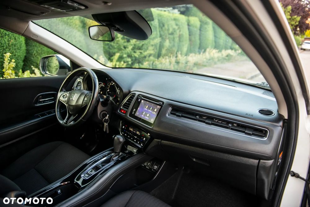Honda HR-V 1.5 i-VTEC CVT Elegance - 38