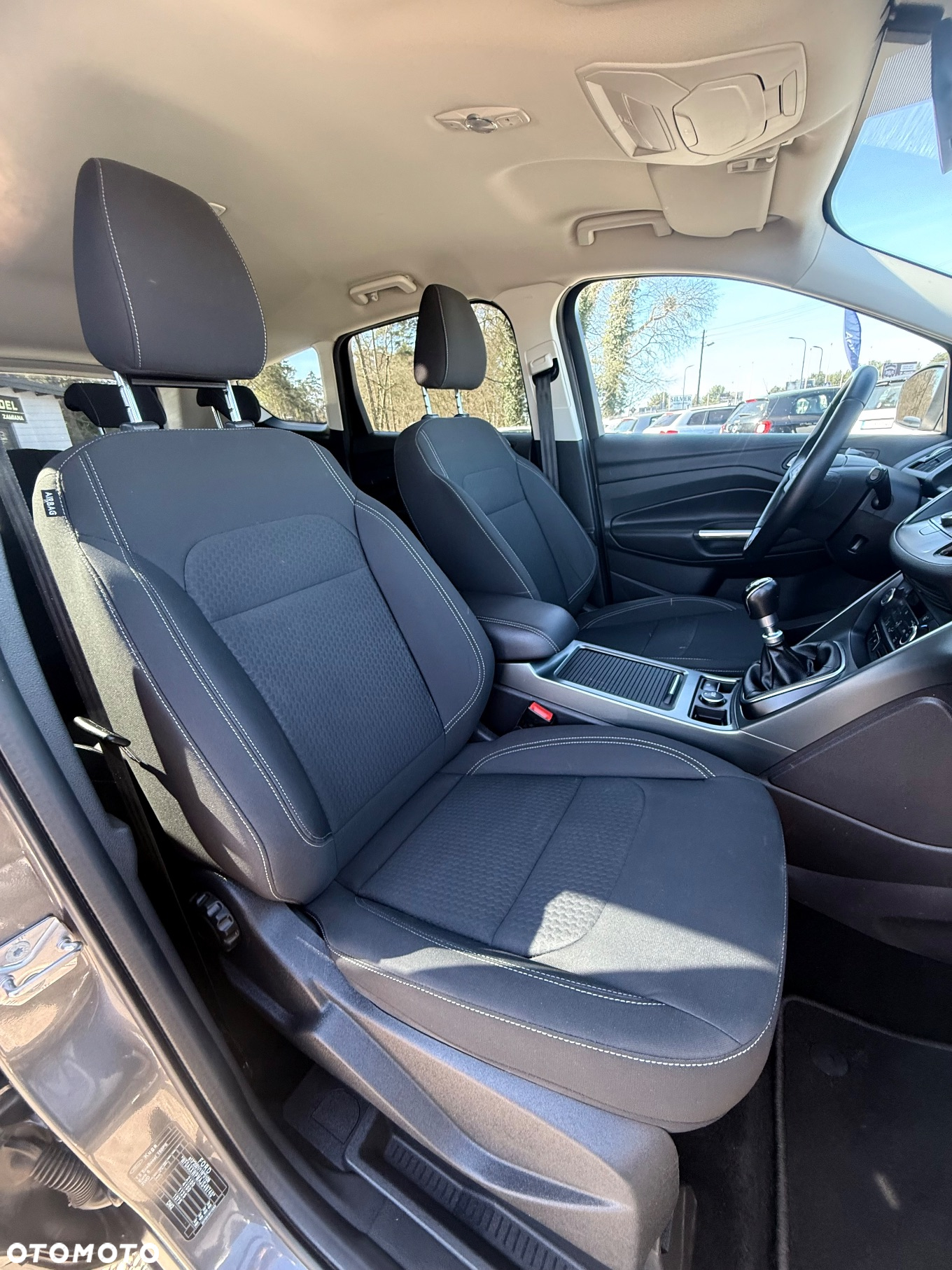 Ford Kuga 1.5 EcoBoost 2x4 Trend - 19