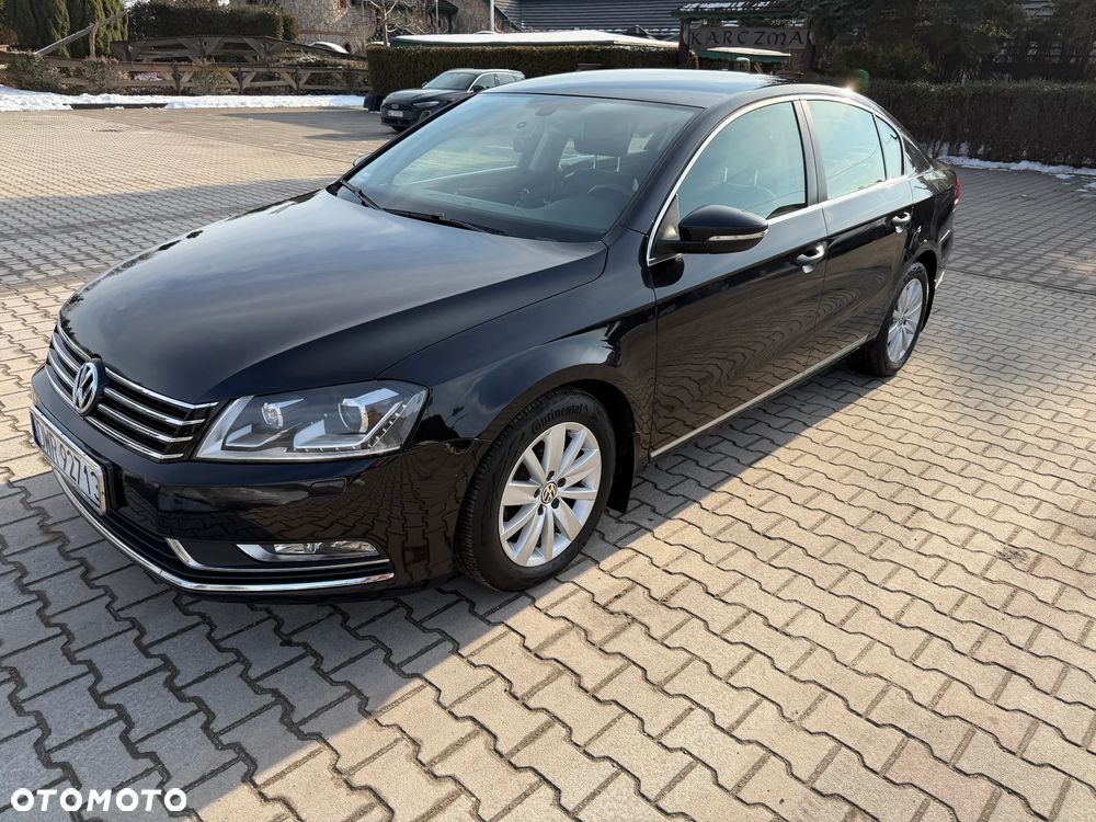 Volkswagen Passat - 8