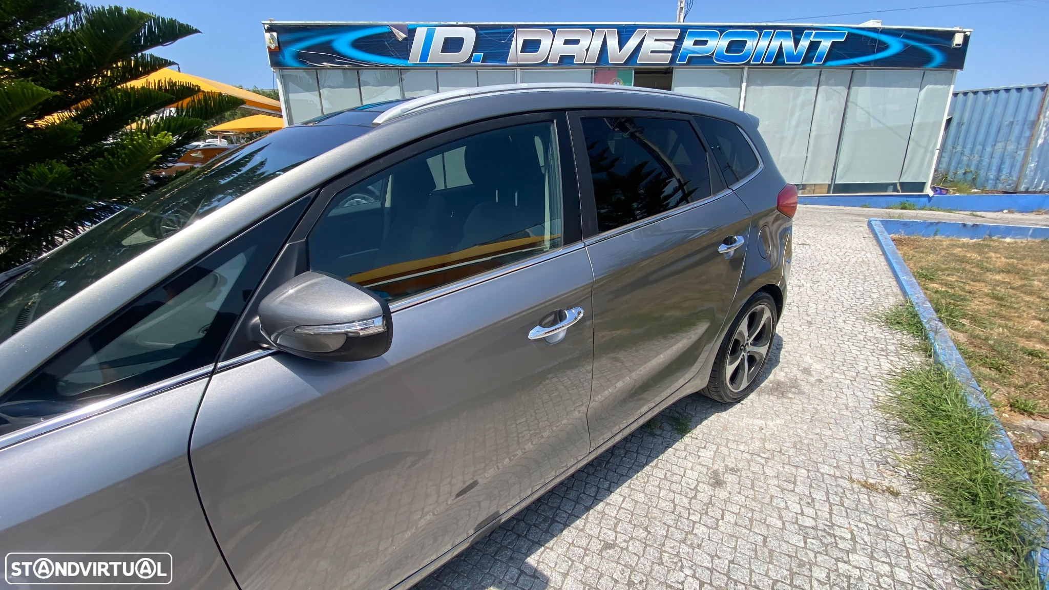 Kia Carens 1.7 CRDi ISG TX - 20