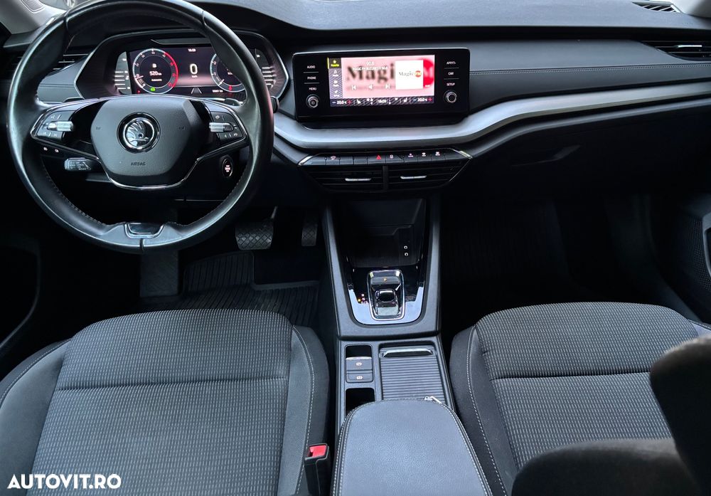 Skoda Octavia 2.0 TDI DSG Style - 6