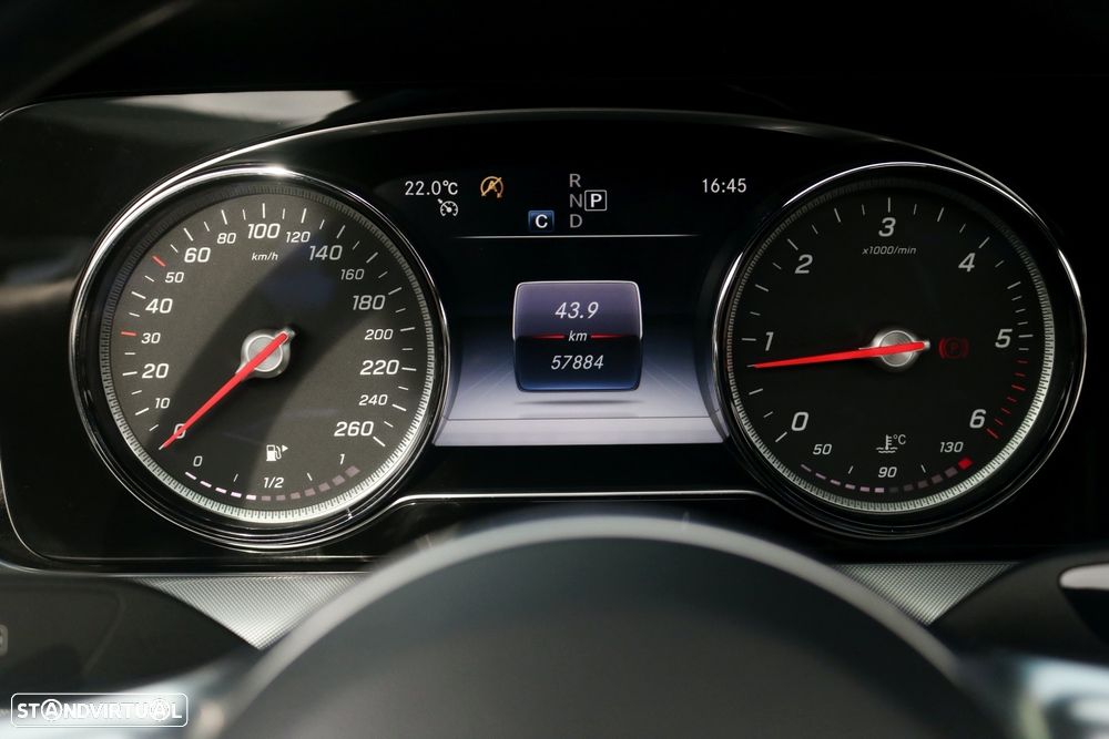 Mercedes-Benz E 220 d AMG Line Aut. - 16