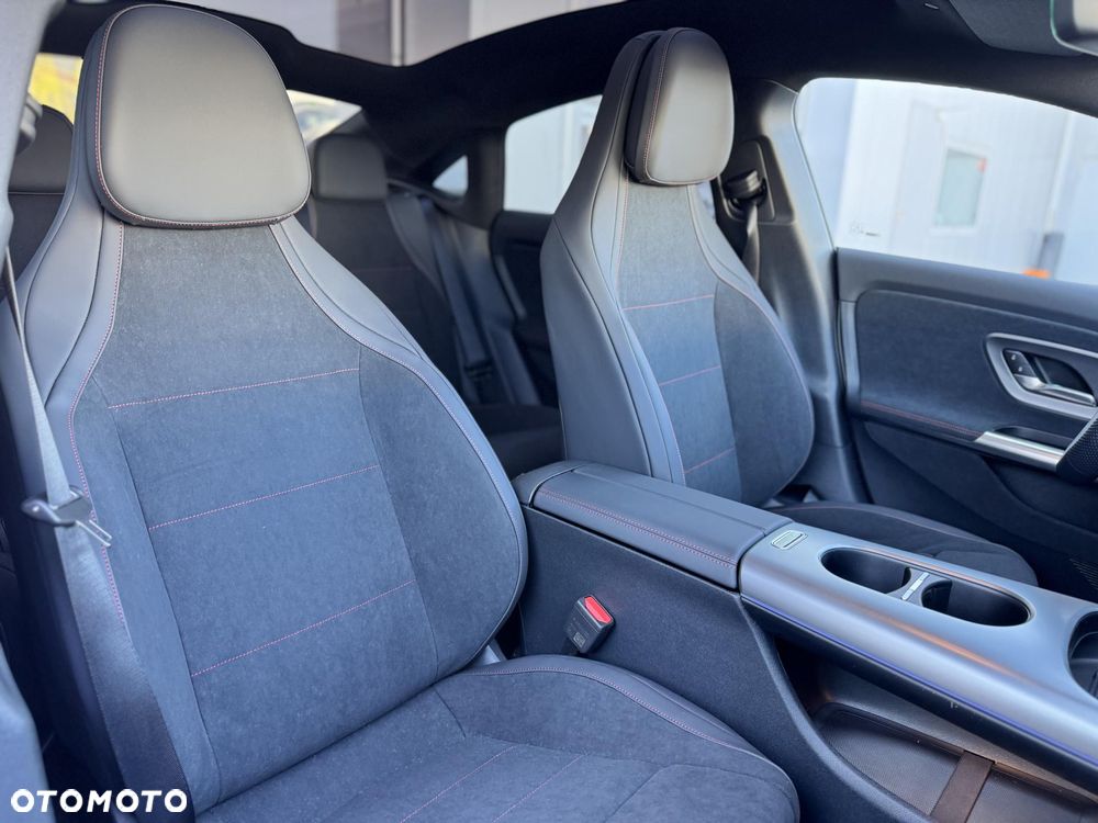 Mercedes-Benz CLA 250+ 85kWh - 12