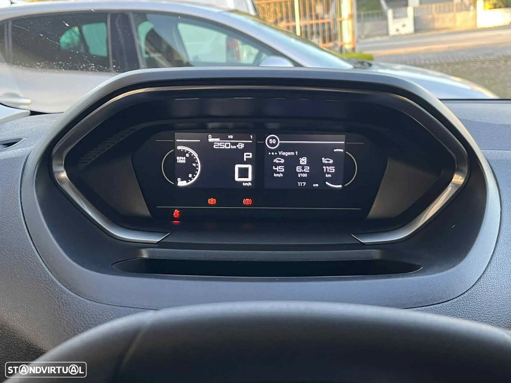 Peugeot Partner Standard 1.5 BlueHDi 130cv EAT8 (caixa automática) - 9