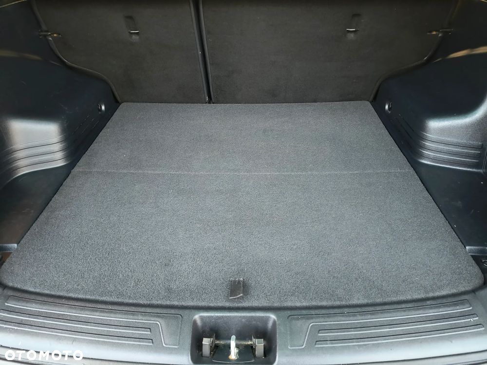 Hyundai ix35 2.0 CRDi 4WD Automatik Premium - 26