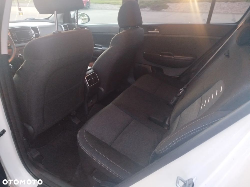 Kia Sportage - 15