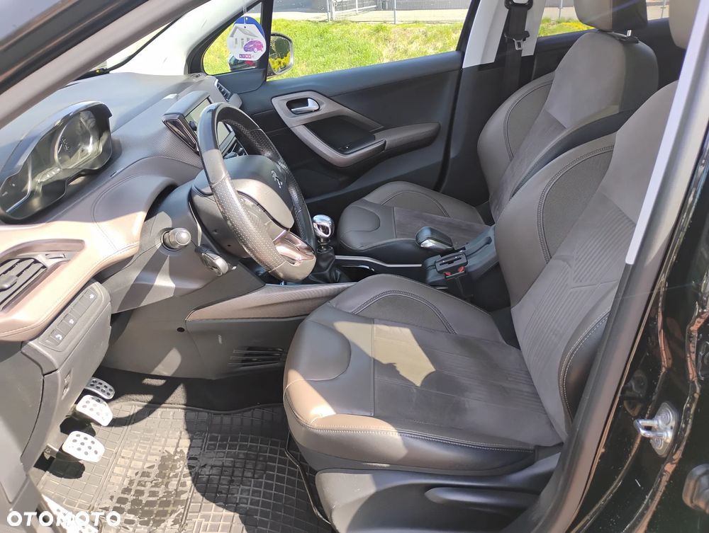 Peugeot 2008 e-HDi FAP 115 STOP & START Business-Line - 8