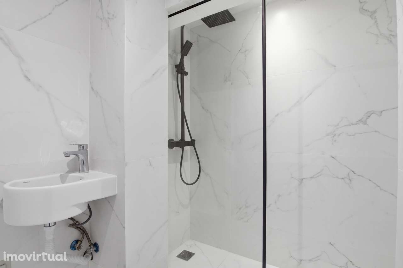 MORADIA T6 COM PISCINA | CHARNECA DE CAPARICA - Grande imagem: 5/60