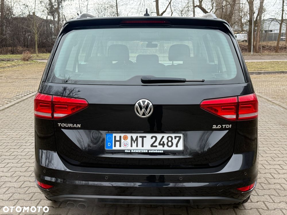 Volkswagen Touran 2.0 TDI SCR DSG ACTIVE - 4