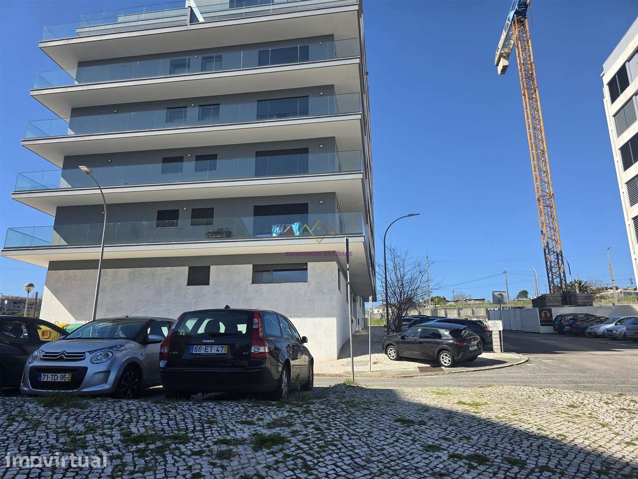 Lote de Terreno com projecto aprovado e licenças a pagamento na Amador - Grande imagem: 4/16