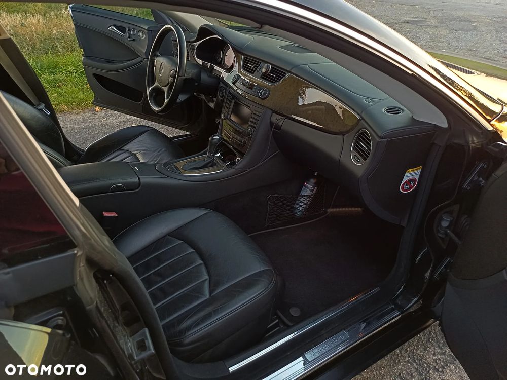 Mercedes-Benz CLS 320 CDI - 24