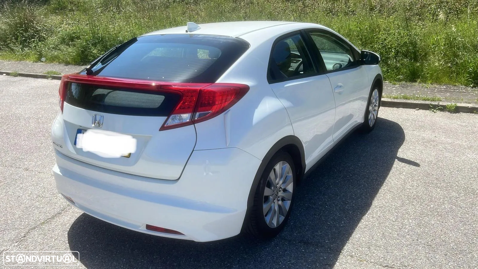 Honda Civic 1.6 i-DTEC Executive Navi - 5