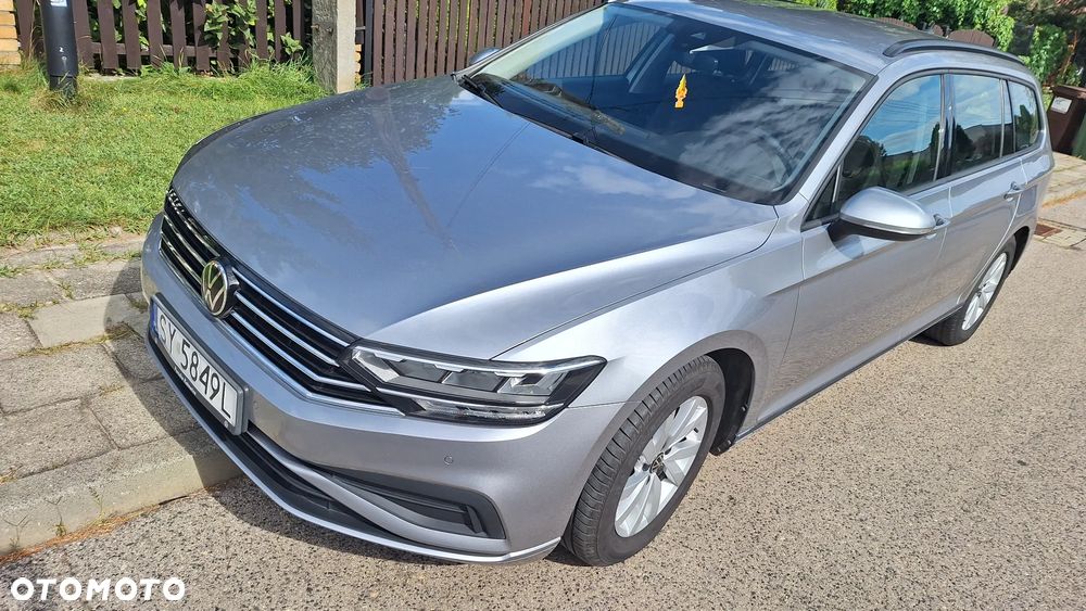 Volkswagen Passat 1.5 TSI EVO Essence - 1