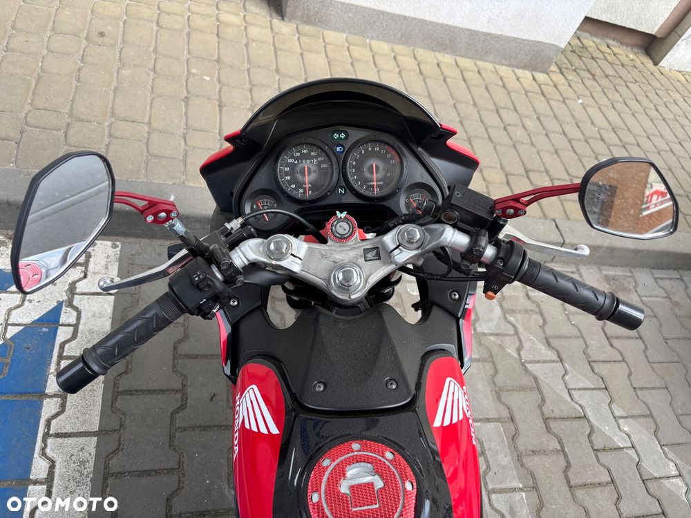 Honda CBR - 6