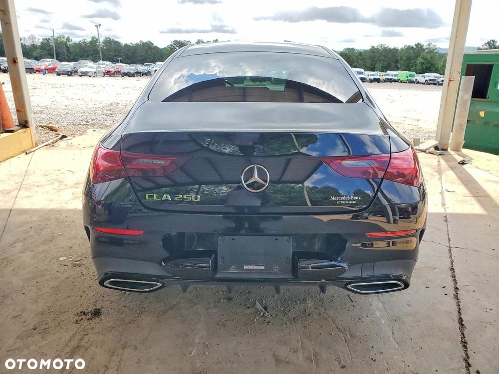 Mercedes-Benz CLA 250 AMG Line 7G-DCT - 7