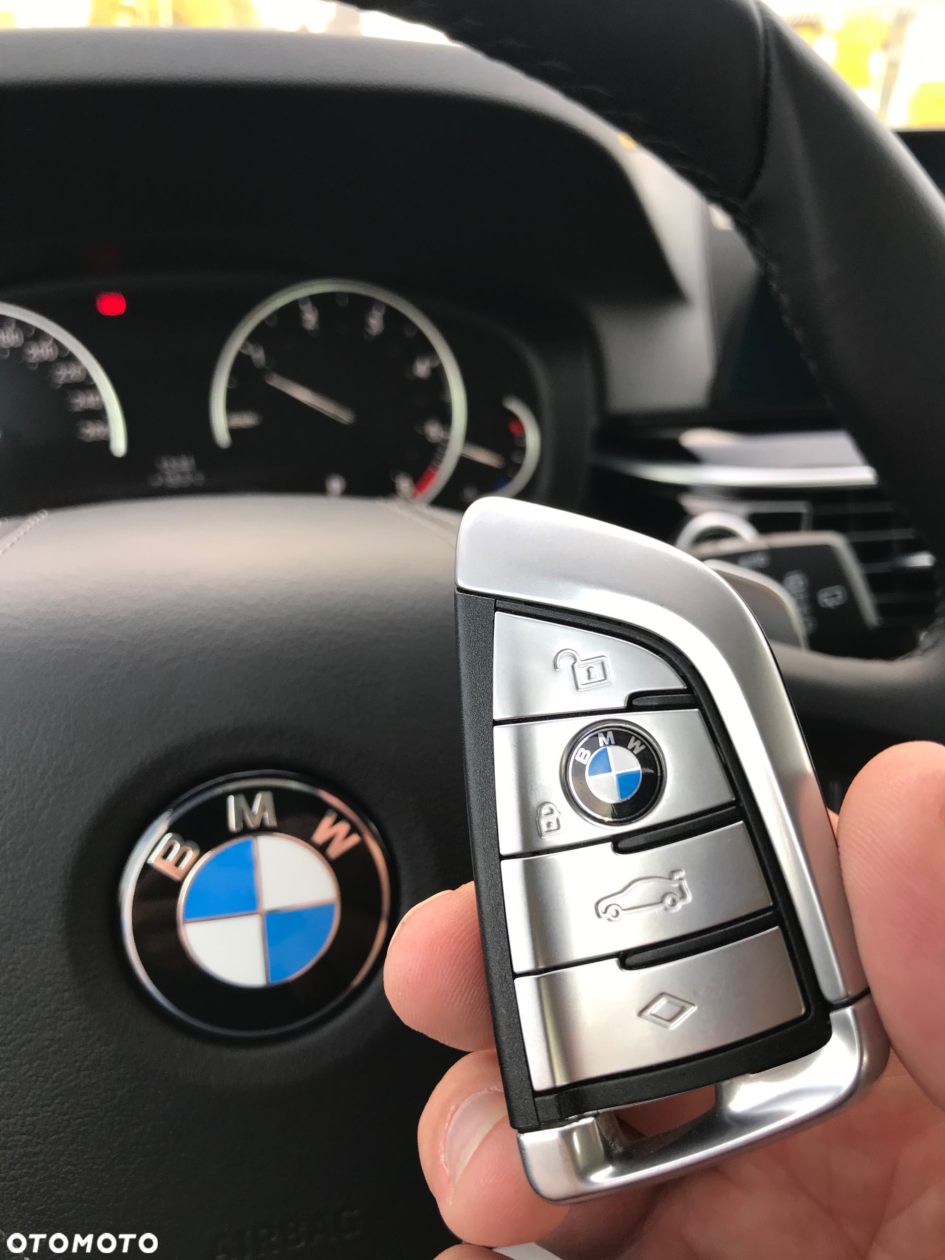 BMW Seria 5 518d Sport Line - 6