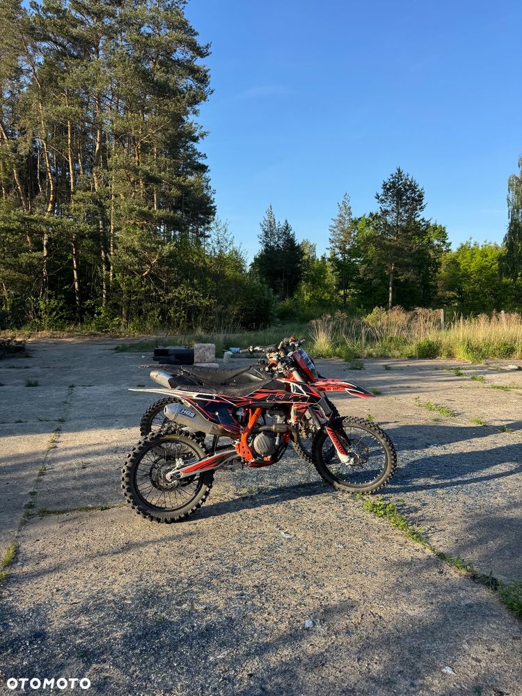 KTM SXF - 12
