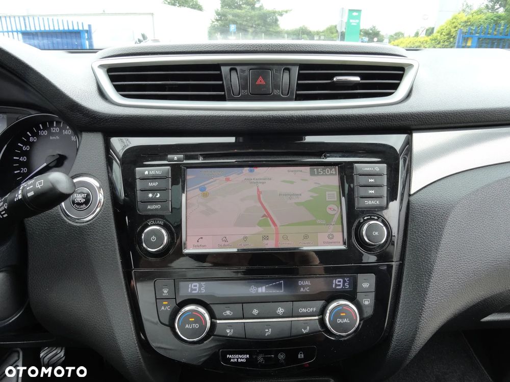 Nissan Qashqai 1.3 DIG-T Tekna+ - 16