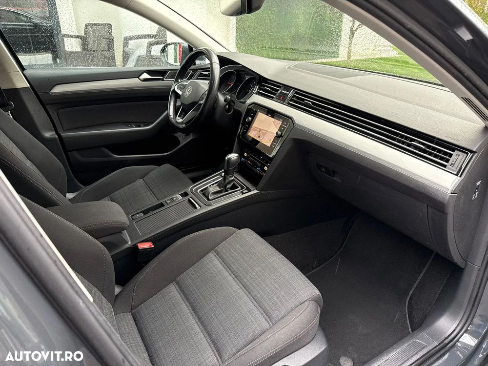 Volkswagen Passat 2.0 TDI SCR DSG Business - 4