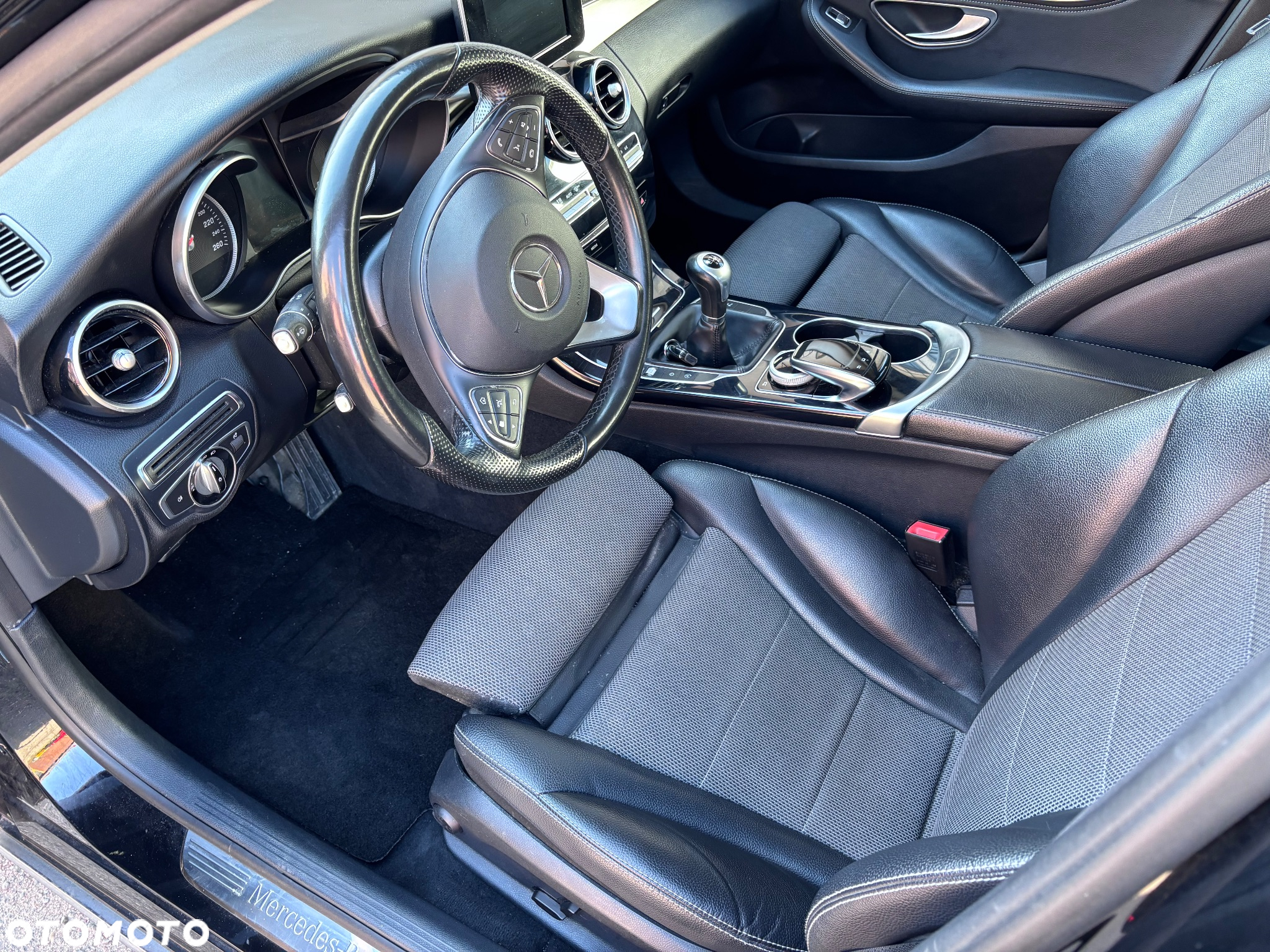 Mercedes-Benz Klasa C 180 (BlueTEC) d T Exclusive - 6