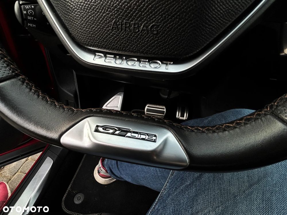 Peugeot 3008 PureTech 180 Stop & Start GPF EAT8 GT - 12