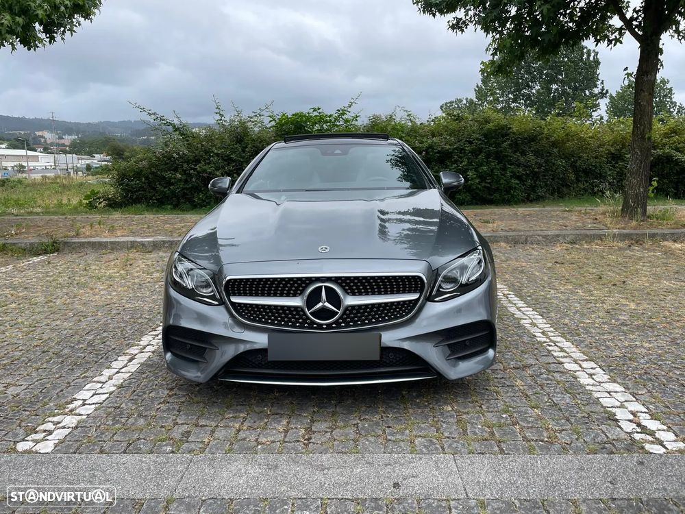 Mercedes-Benz E 200 AMG Line - 20