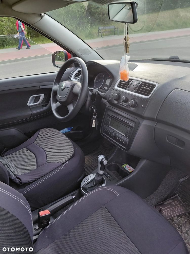 Skoda Fabia 1.6 16V Style - 4