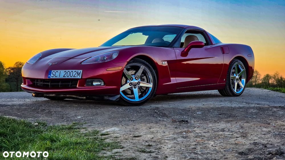 Chevrolet Corvette - 7
