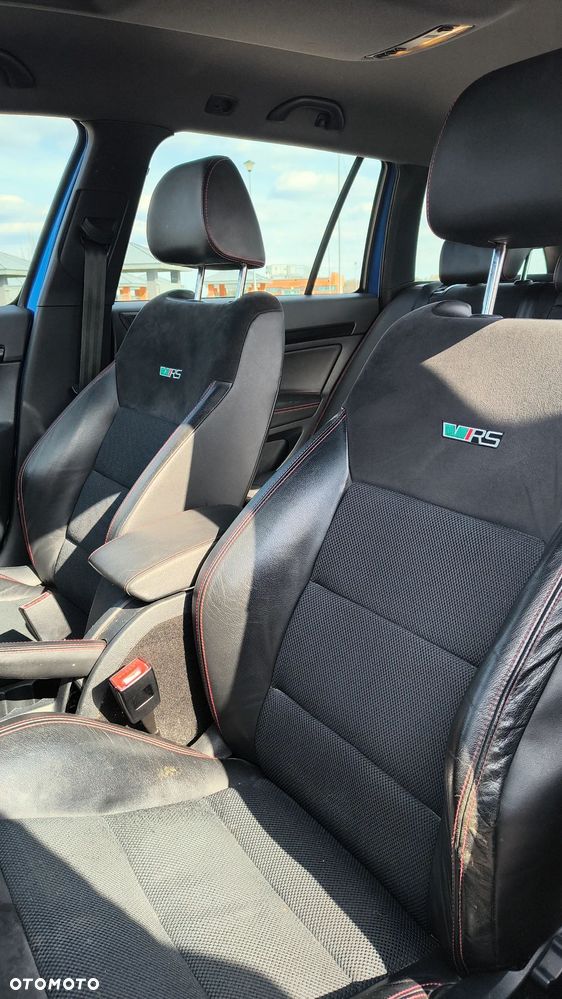 Skoda Octavia 2.0 TDI CR DPF RS - 9