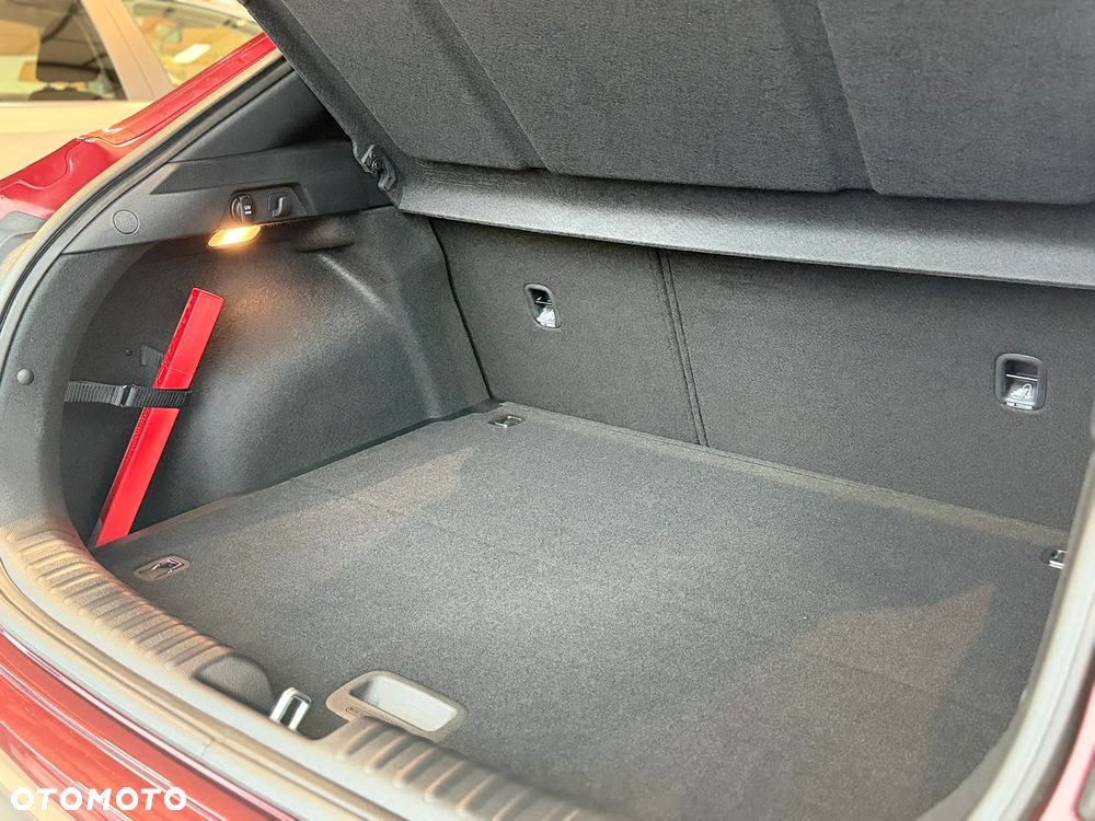 Kia XCeed 1.6 T-GDI M DCT - 17