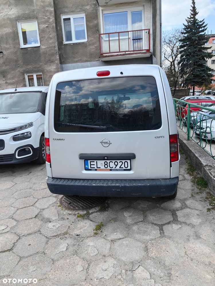 Opel Combo Tour Cosmo - 3