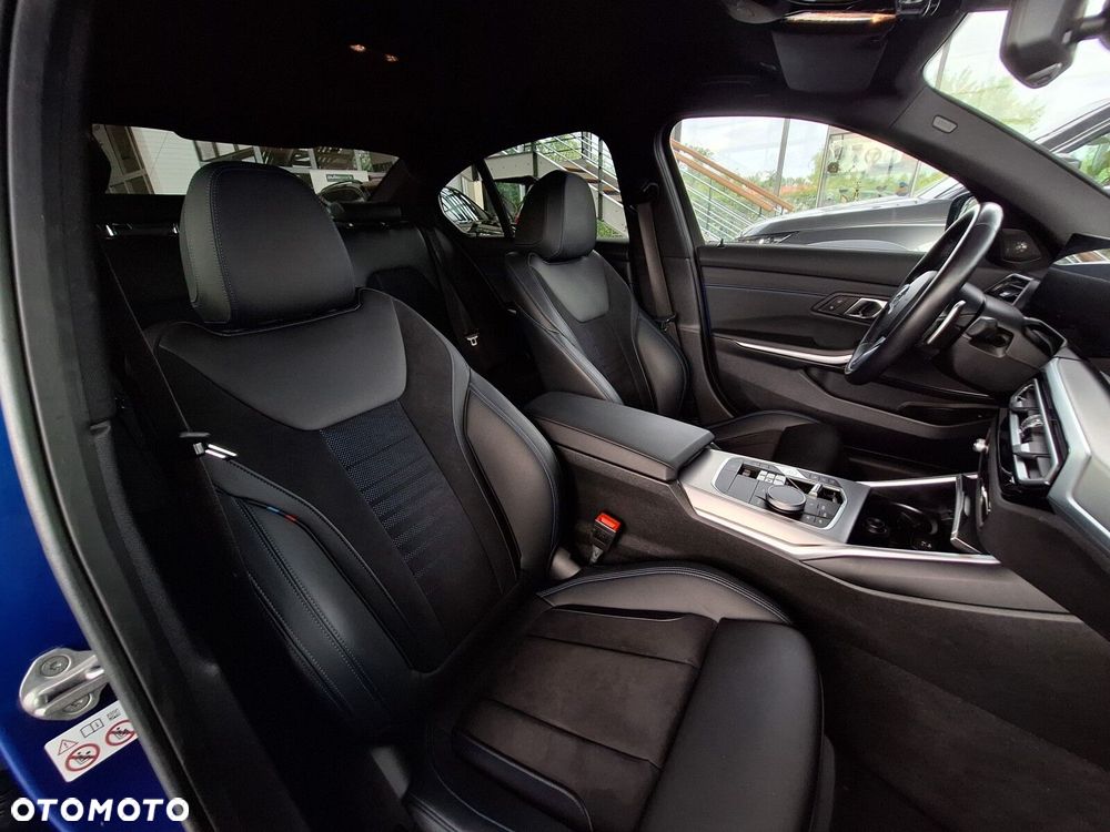 BMW Seria 3 320d xDrive mHEV M Sport sport - 23