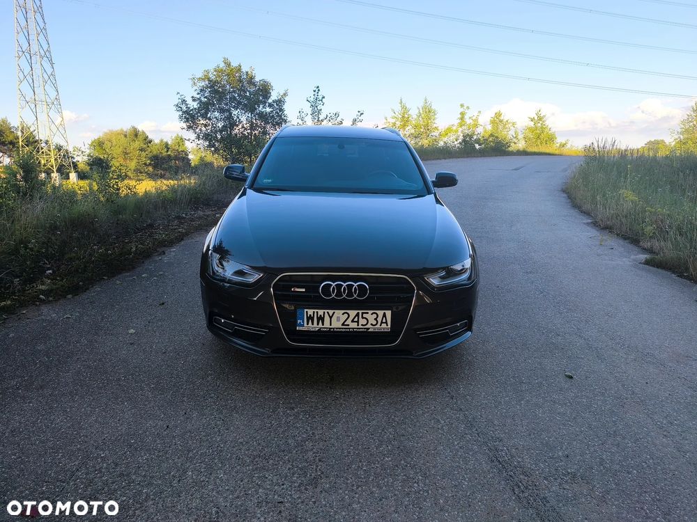 Audi A4 Avant 1.8 TFSI S line Sportpaket - 2