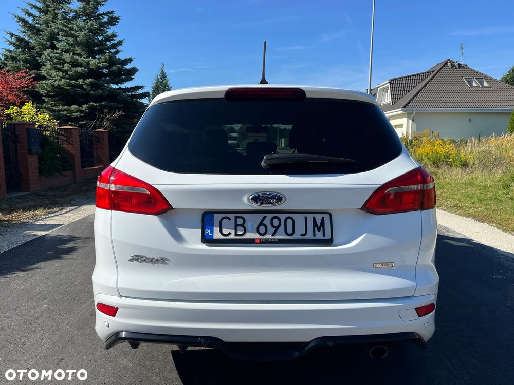 Ford Focus - 21