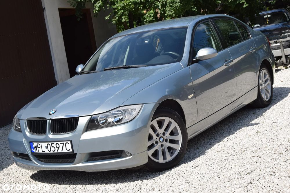 BMW Seria 3 - 1